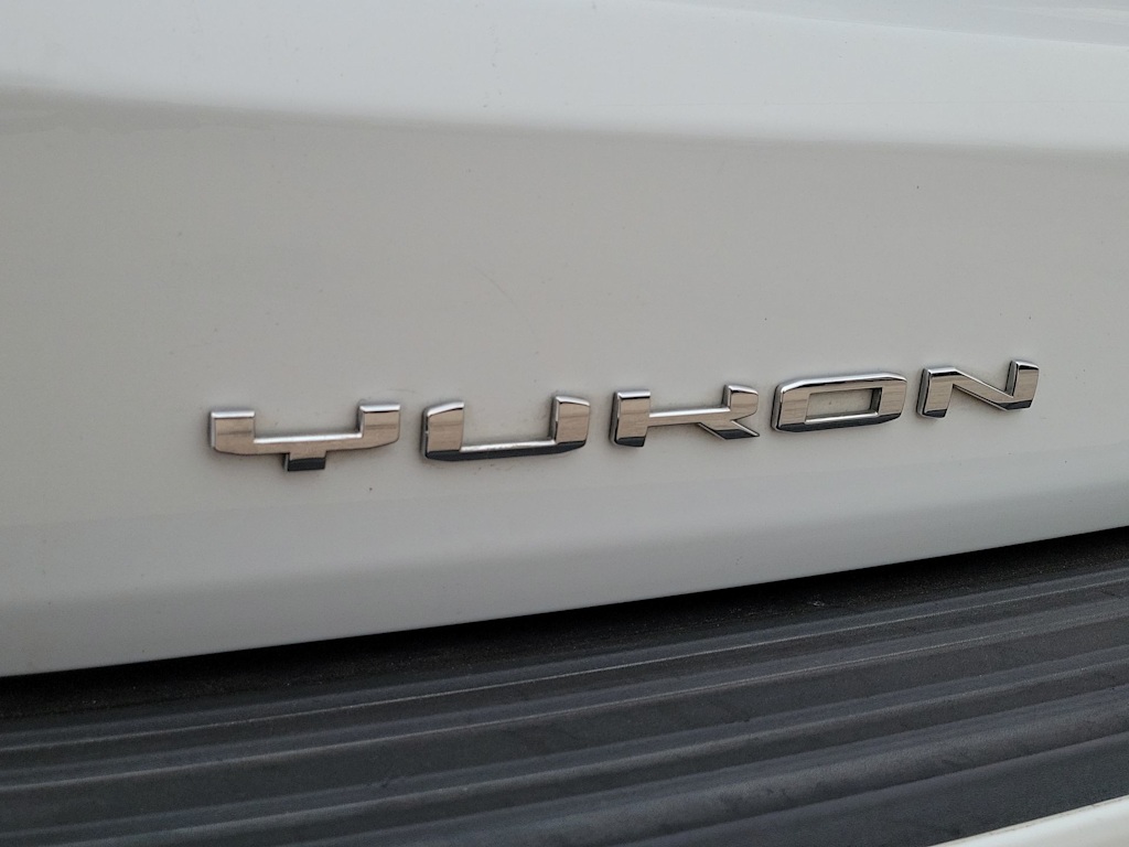 Thumbnail: 2022 GMC Yukon XL - 7