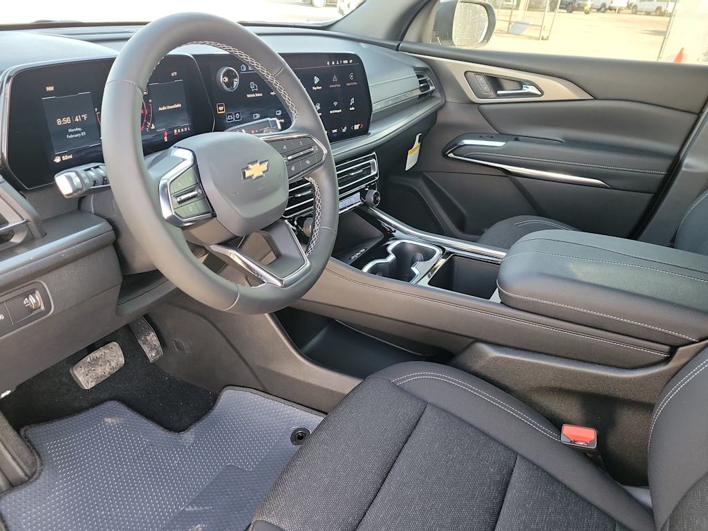 Thumbnail: 2026 Chevrolet Traverse - 2