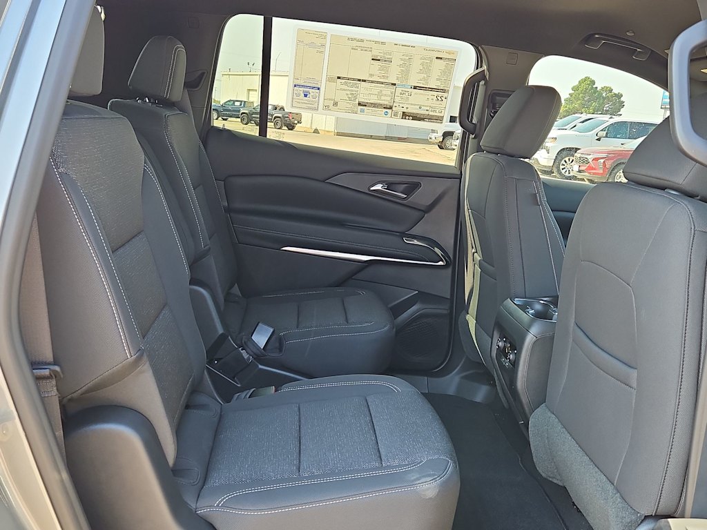 Thumbnail: 2026 Chevrolet Traverse - 13