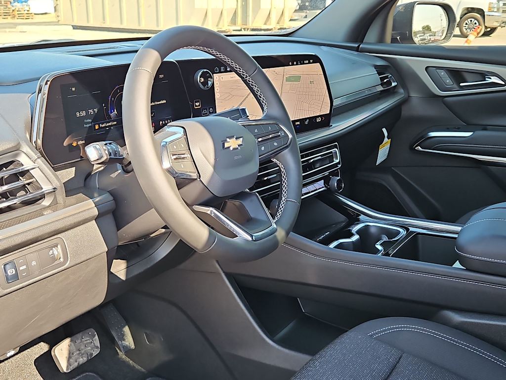 Thumbnail: 2026 Chevrolet Traverse - 2