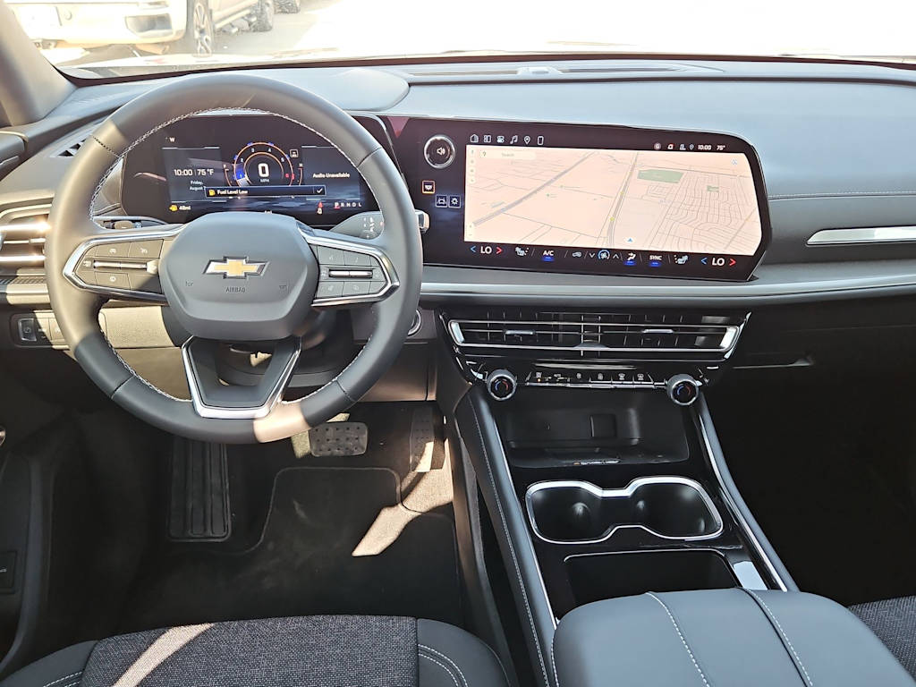 Thumbnail: 2026 Chevrolet Traverse - 10