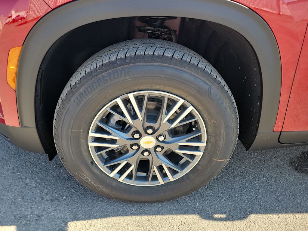 Thumbnail: 2026 Chevrolet Traverse - 8