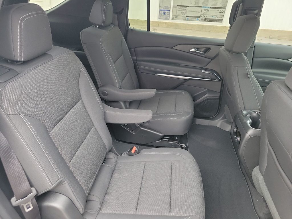 Thumbnail: 2026 Chevrolet Traverse - 26