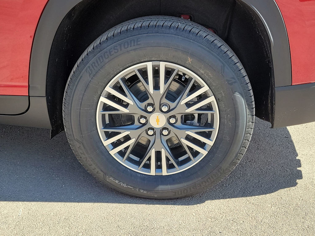 Thumbnail: 2026 Chevrolet Traverse - 9