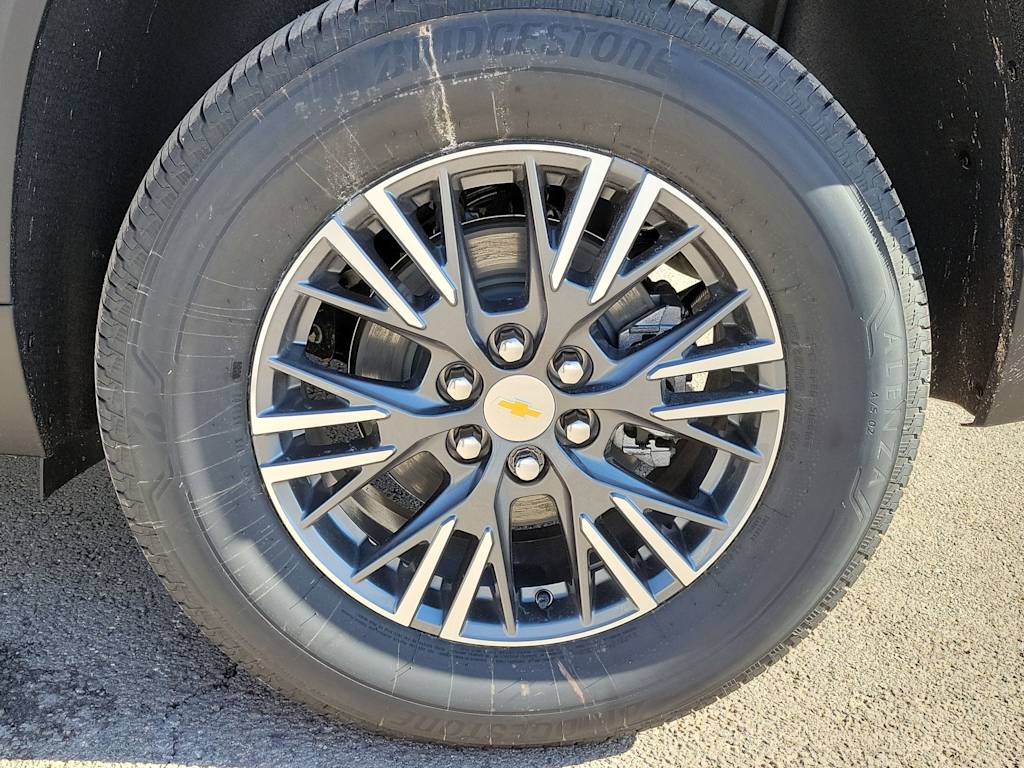 Thumbnail: 2026 Chevrolet Traverse - 8