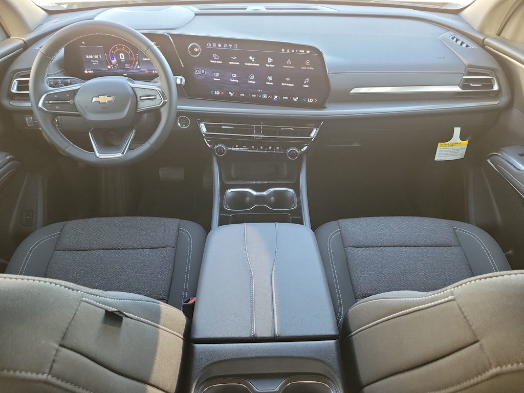 Thumbnail: 2026 Chevrolet Traverse - 9