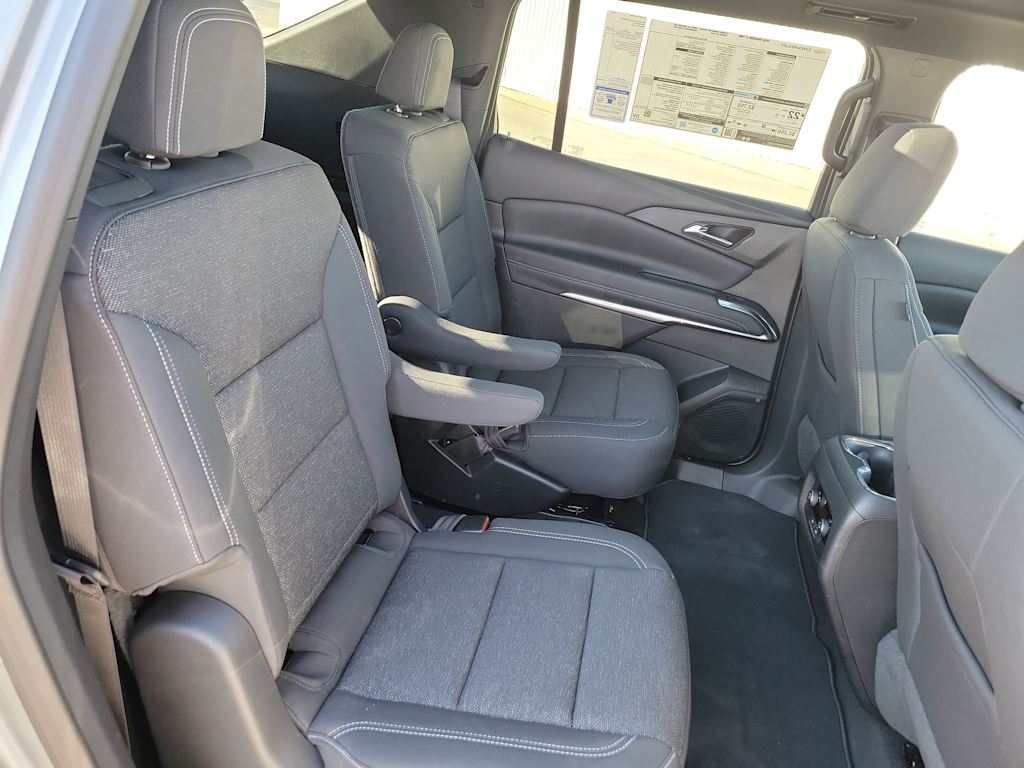 Thumbnail: 2026 Chevrolet Traverse - 21