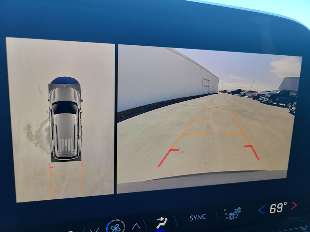 Thumbnail: 2026 Chevrolet Traverse - 15