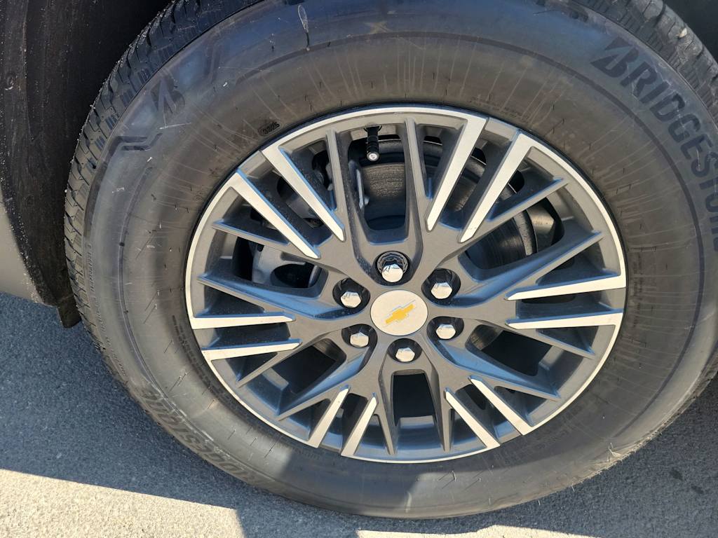 Thumbnail: 2026 Chevrolet Traverse - 8