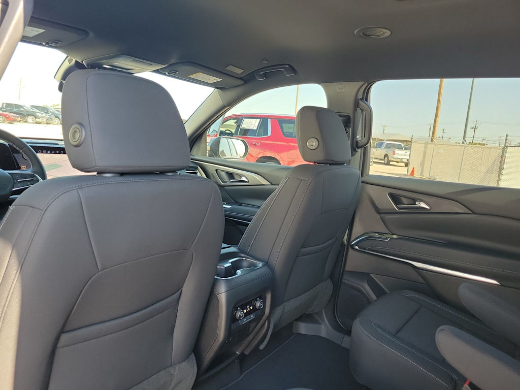 Thumbnail: 2026 Chevrolet Traverse - 13