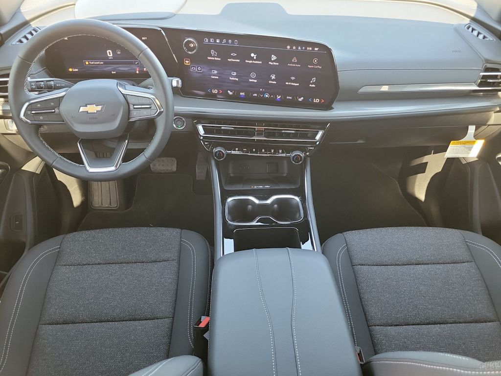 Thumbnail: 2026 Chevrolet Traverse - 10