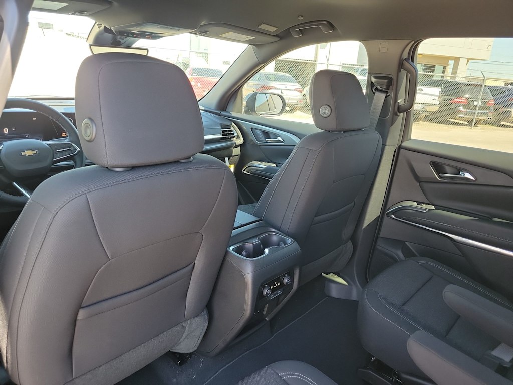 Thumbnail: 2026 Chevrolet Traverse - 13