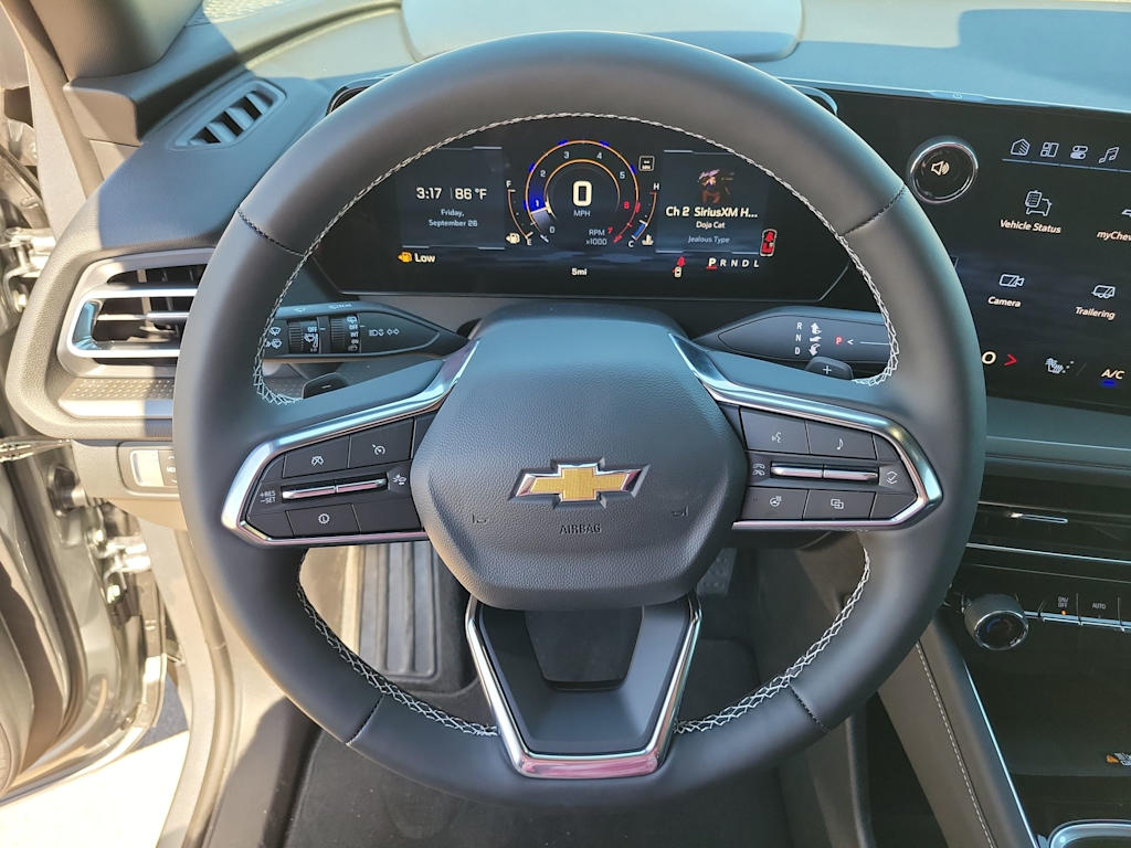 Thumbnail: 2026 Chevrolet Traverse - 14