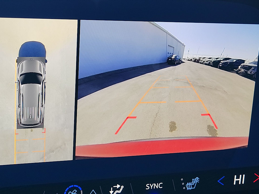 Thumbnail: 2026 Chevrolet Traverse - 15