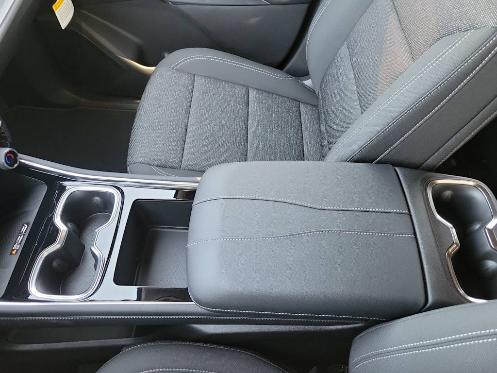 Thumbnail: 2026 Chevrolet Traverse - 26