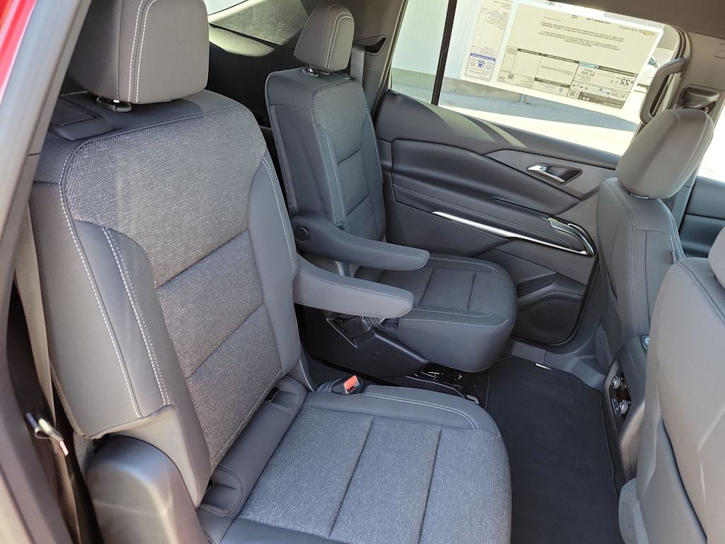 Thumbnail: 2026 Chevrolet Traverse - 25