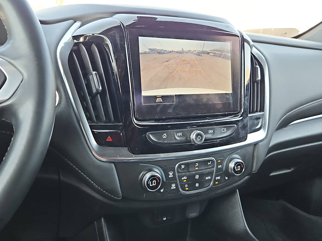 Thumbnail: 2023 Chevrolet Traverse - 15