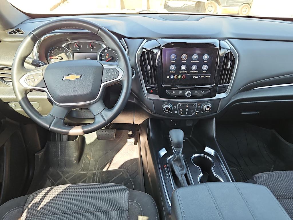 Thumbnail: 2023 Chevrolet Traverse - 10