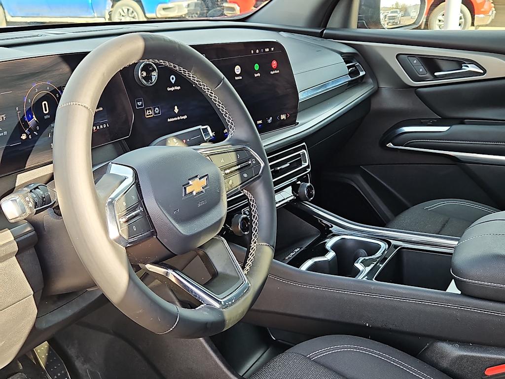 Thumbnail: 2025 Chevrolet Traverse - 2