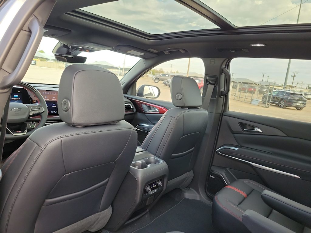 Thumbnail: 2026 Chevrolet Traverse - 13