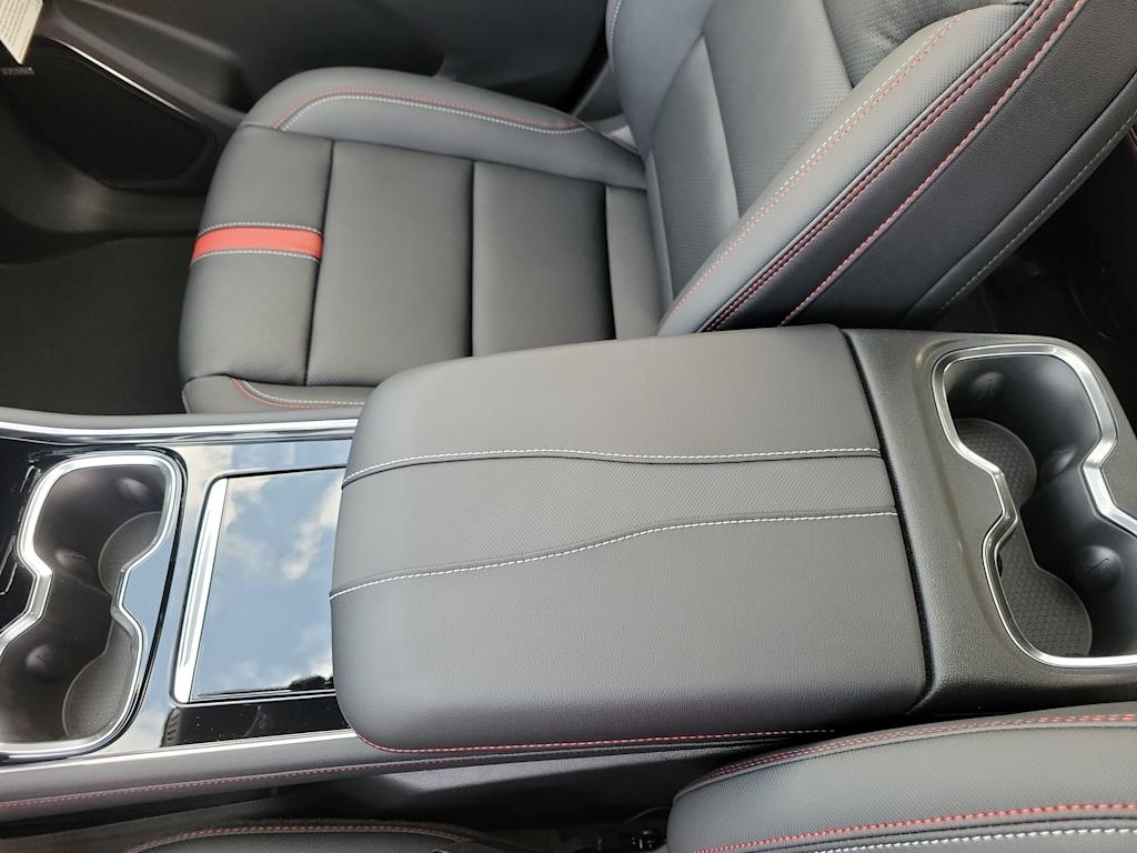 Thumbnail: 2026 Chevrolet Traverse - 26