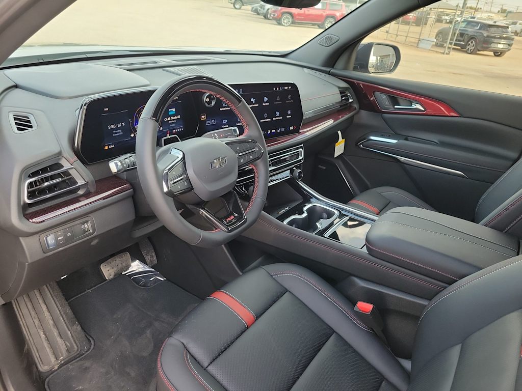 Thumbnail: 2026 Chevrolet Traverse - 2