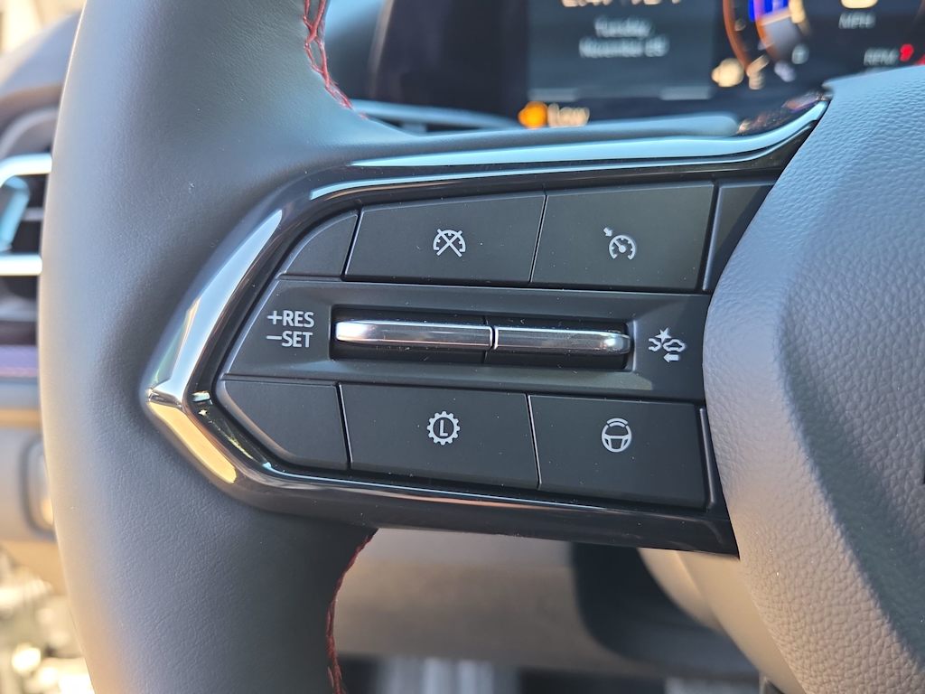 Thumbnail: 2026 Chevrolet Traverse - 27