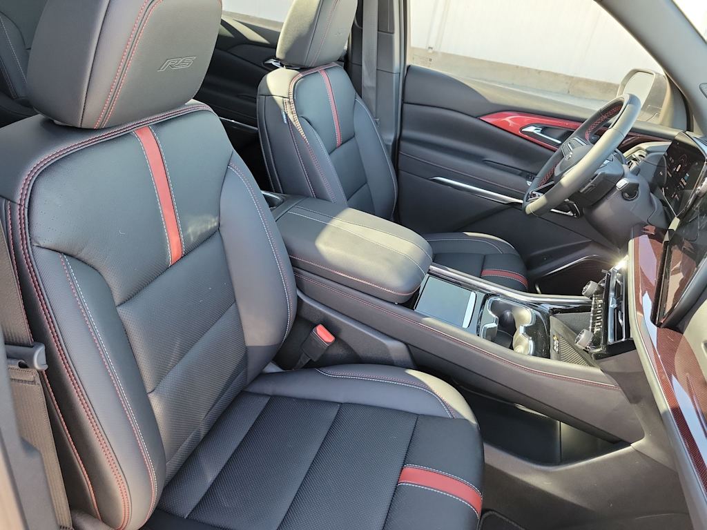 Thumbnail: 2026 Chevrolet Traverse - 25