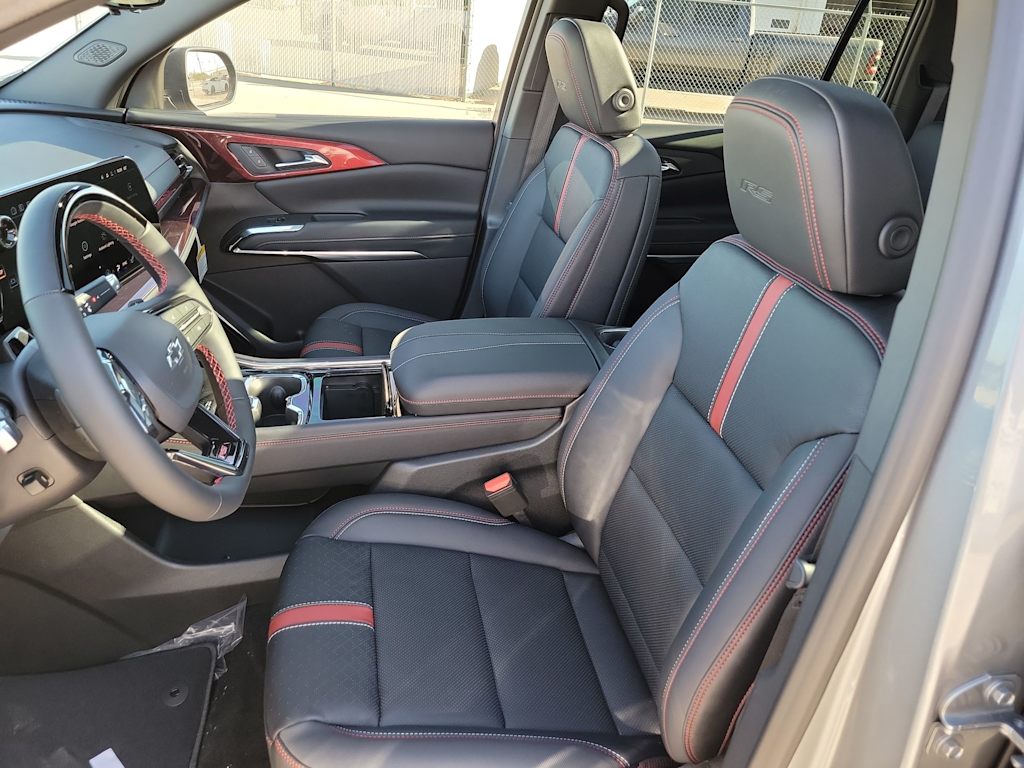 Thumbnail: 2026 Chevrolet Traverse - 11