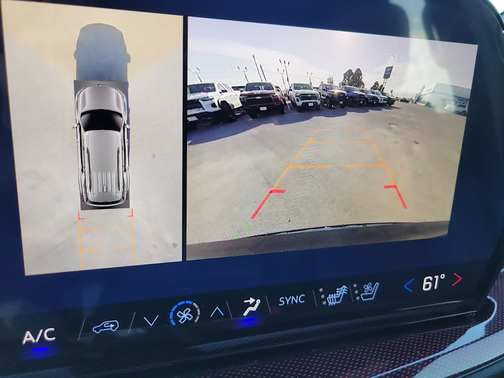 Thumbnail: 2026 Chevrolet Traverse - 14