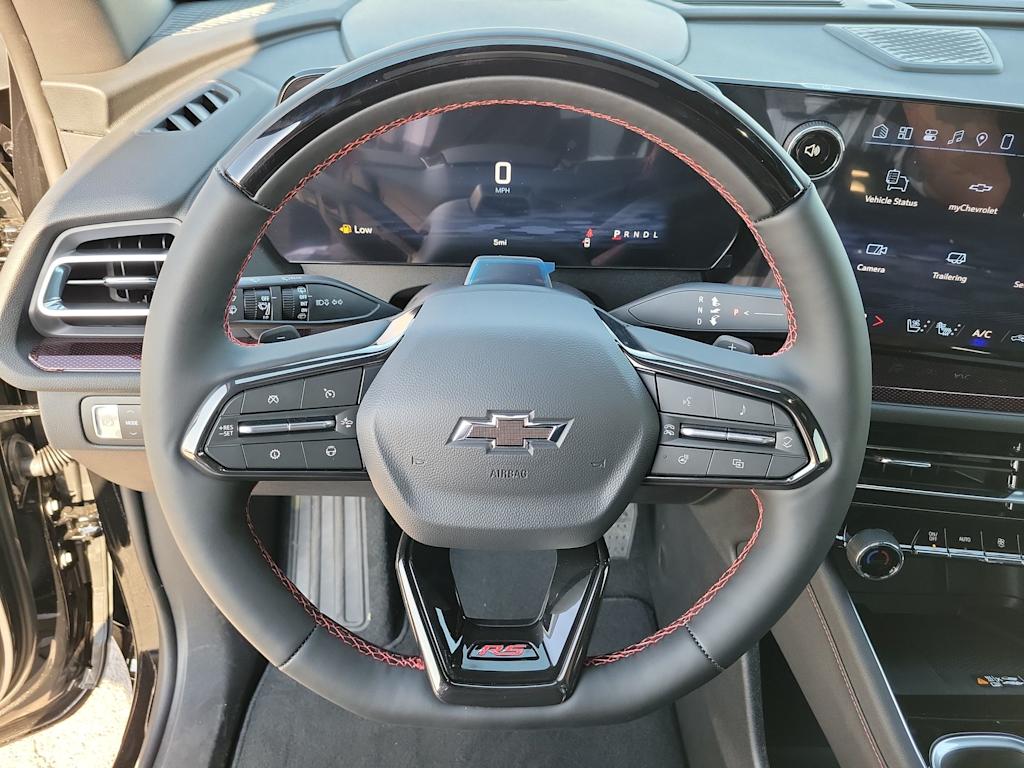 Thumbnail: 2026 Chevrolet Traverse - 13