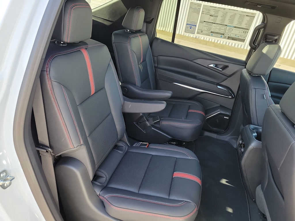 Thumbnail: 2026 Chevrolet Traverse - 21