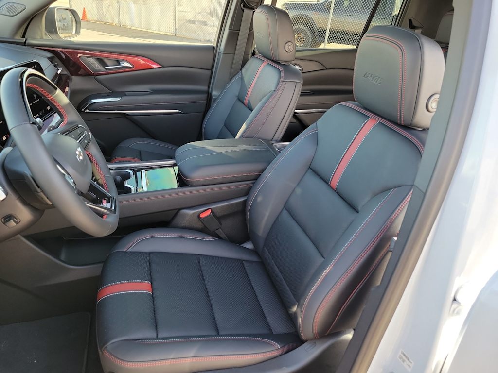 Thumbnail: 2026 Chevrolet Traverse - 11