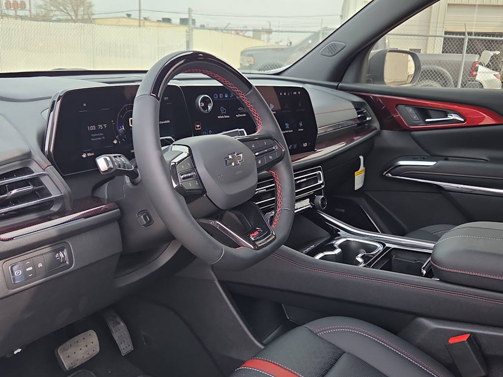 Thumbnail: 2026 Chevrolet Traverse - 2