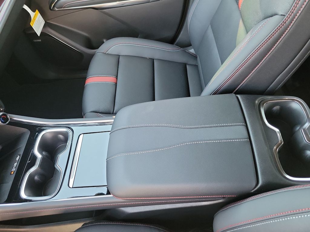 Thumbnail: 2026 Chevrolet Traverse - 16