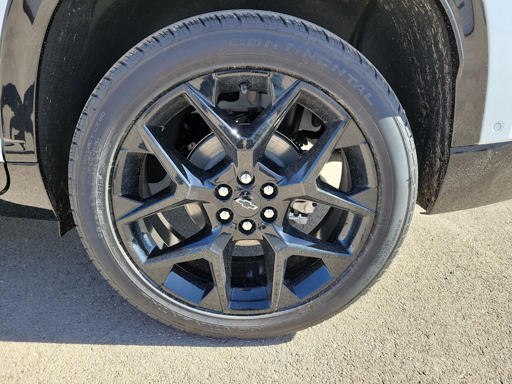 Thumbnail: 2026 Chevrolet Traverse - 8