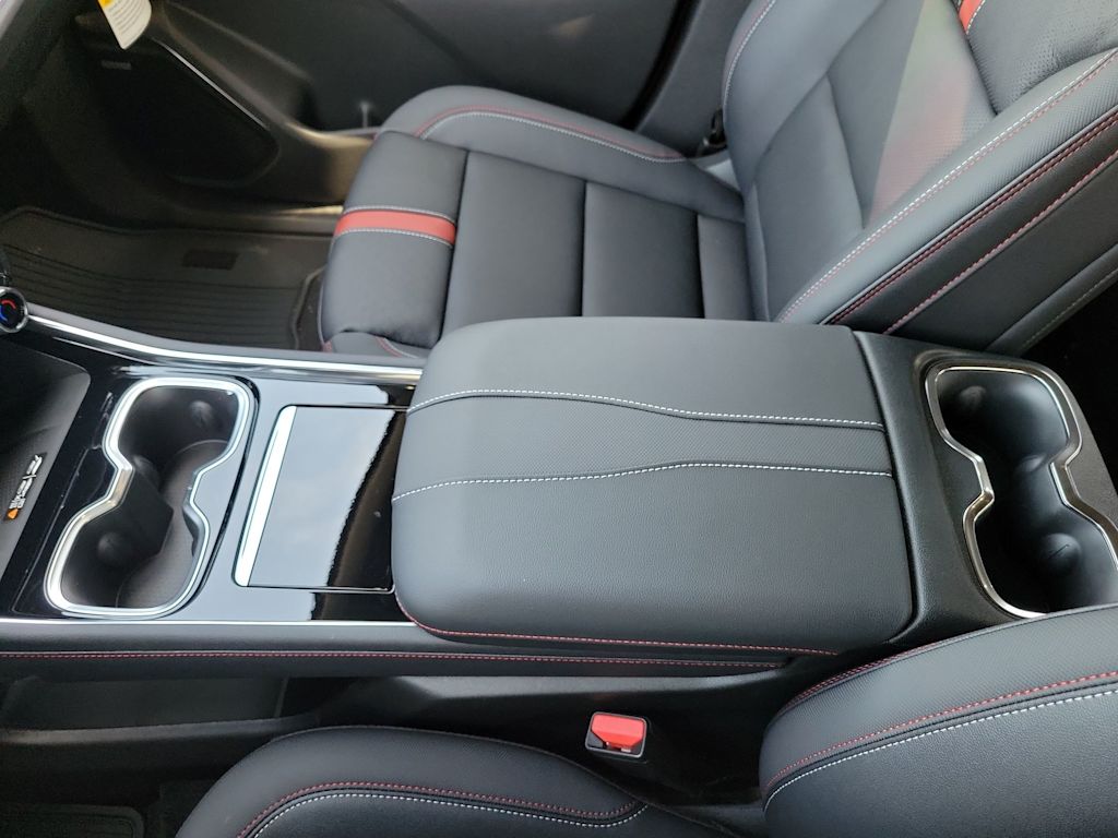 Thumbnail: 2026 Chevrolet Traverse - 16