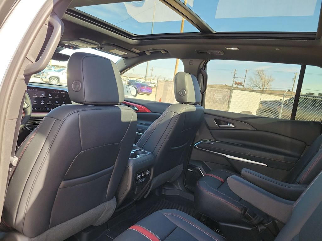 Thumbnail: 2026 Chevrolet Traverse - 13