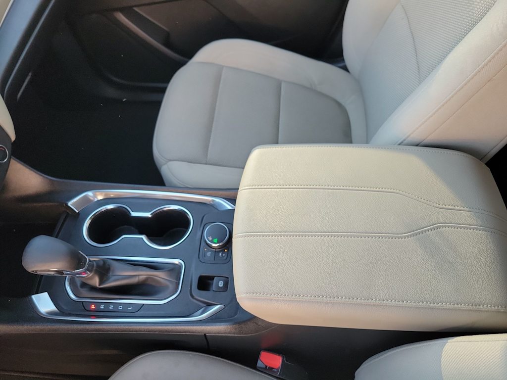 Thumbnail: 2024 Chevrolet Traverse - 16