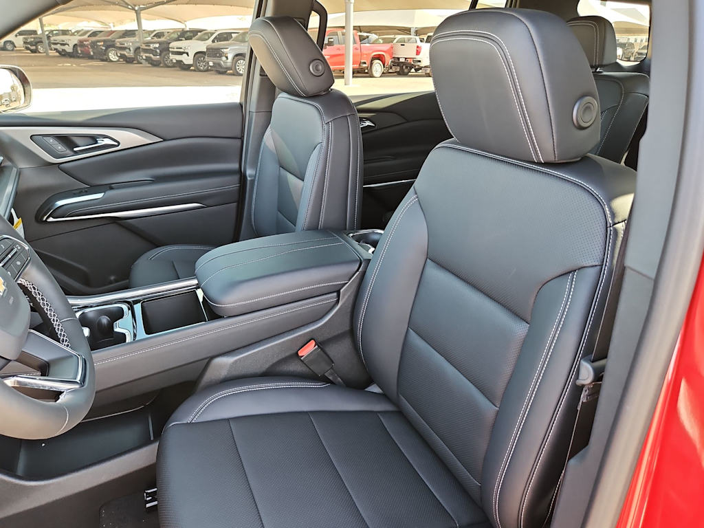 Thumbnail: 2026 Chevrolet Traverse - 11