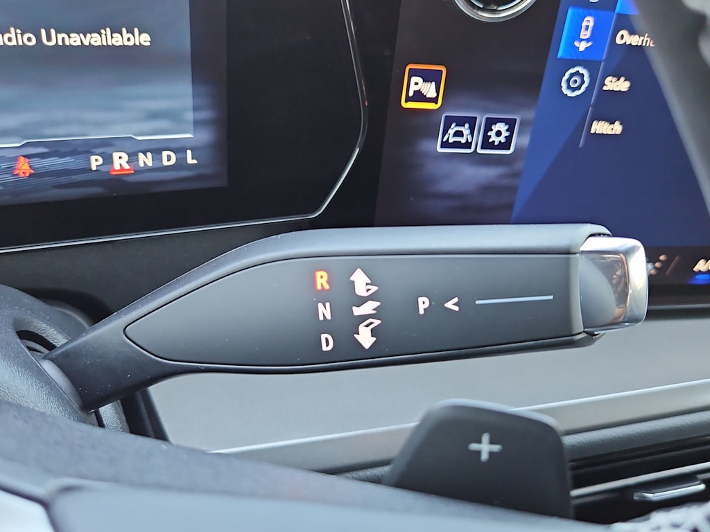 Thumbnail: 2026 Chevrolet Traverse - 16