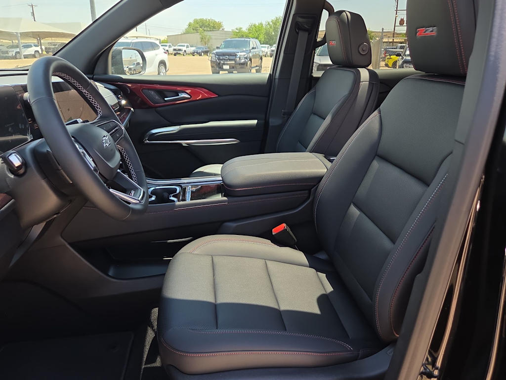 Thumbnail: 2026 Chevrolet Traverse - 11