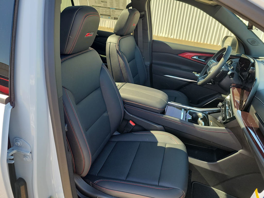 Thumbnail: 2026 Chevrolet Traverse - 11