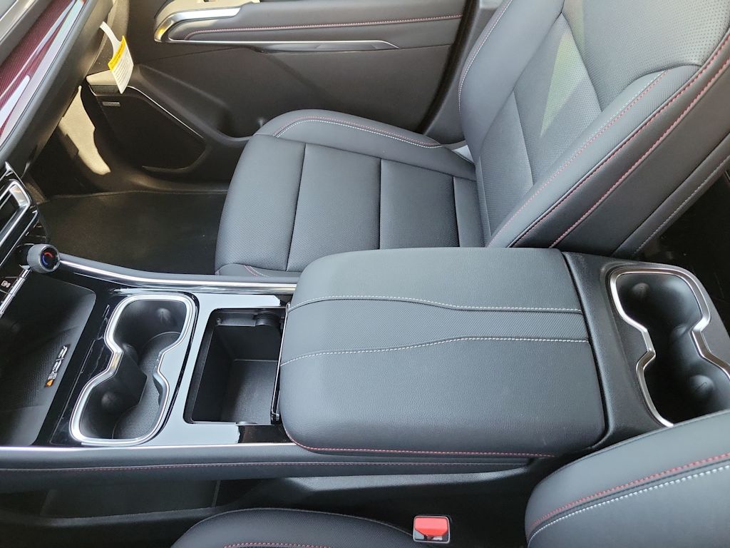 Thumbnail: 2026 Chevrolet Traverse - 22