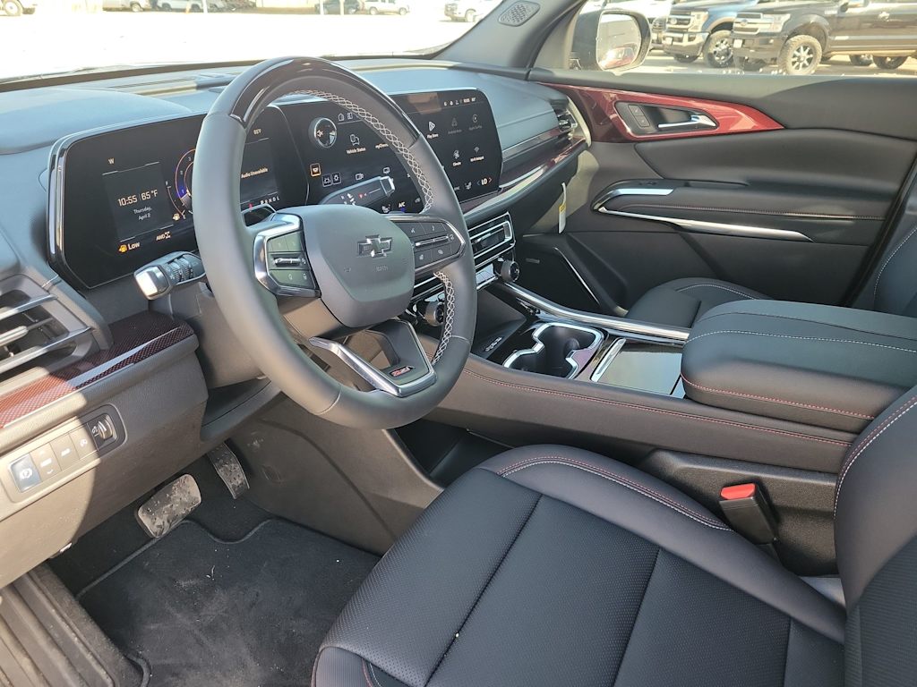 Thumbnail: 2026 Chevrolet Traverse - 2