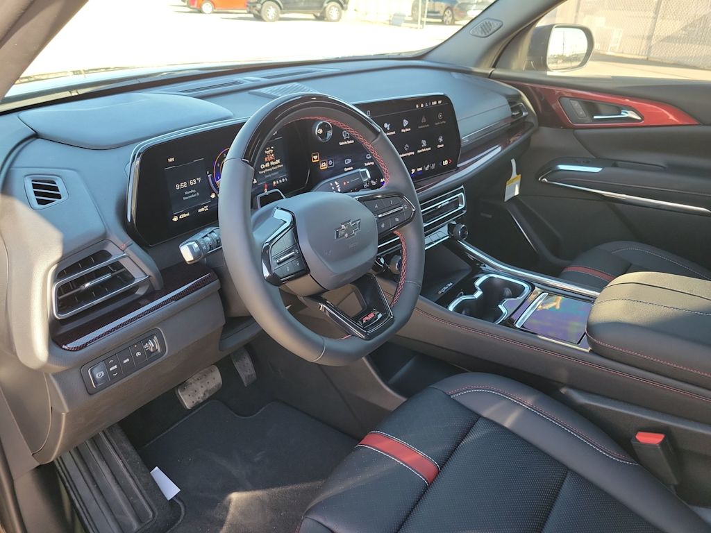 Thumbnail: 2026 Chevrolet Traverse - 2