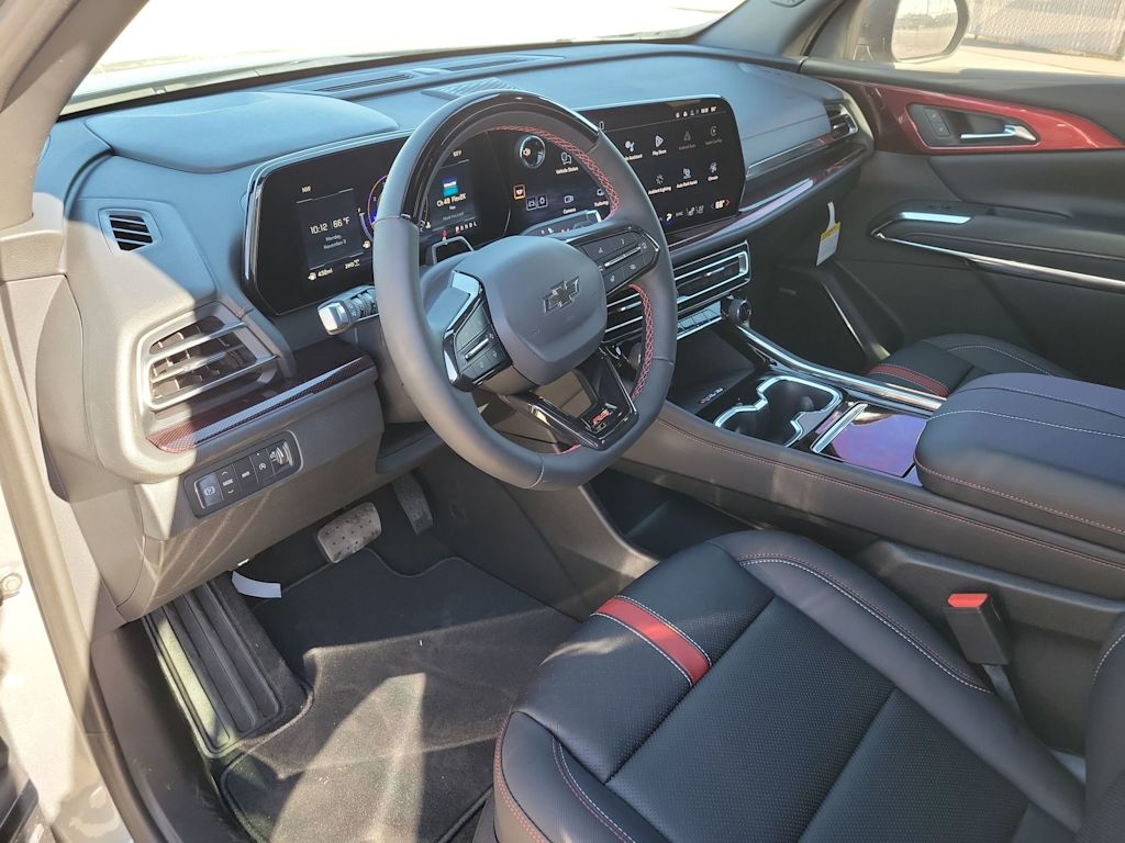 Thumbnail: 2026 Chevrolet Traverse - 2