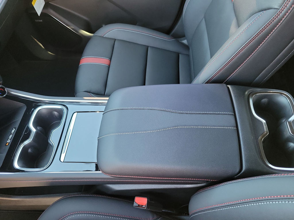 Thumbnail: 2026 Chevrolet Traverse - 16