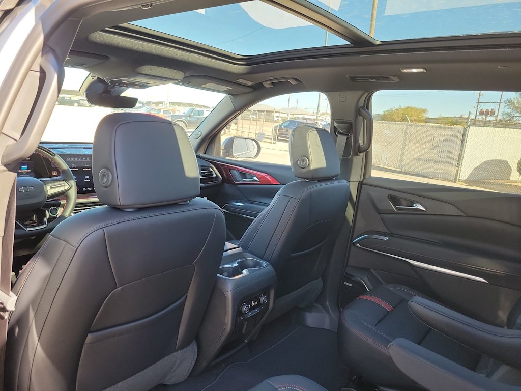 Thumbnail: 2026 Chevrolet Traverse - 13