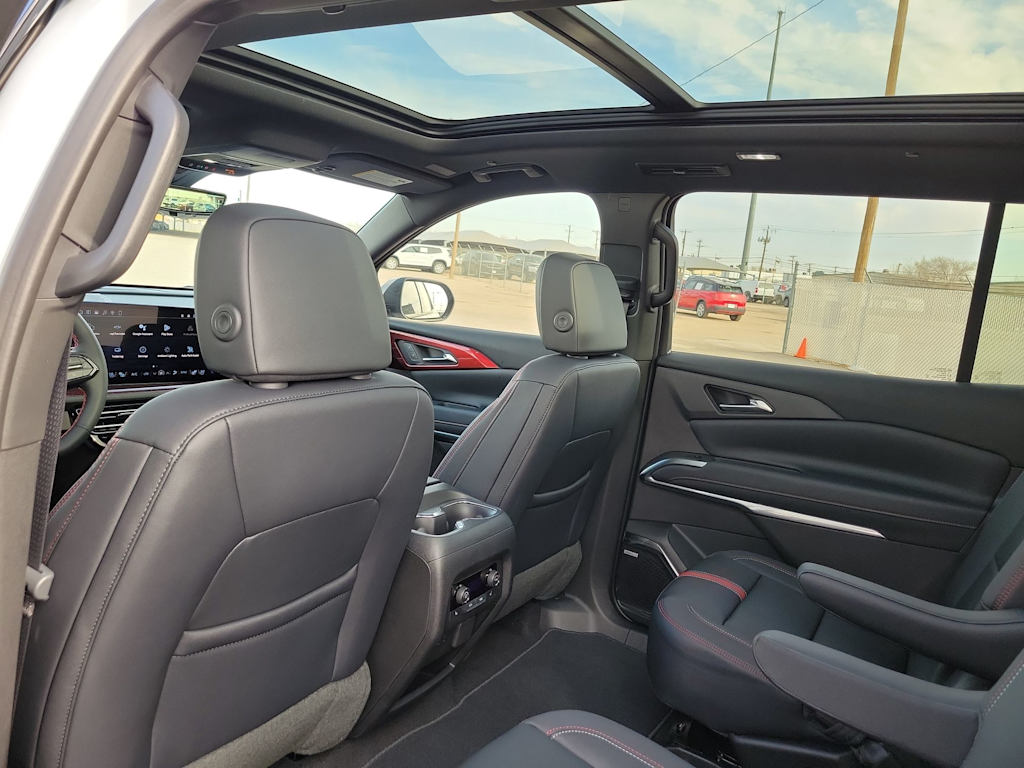 Thumbnail: 2026 Chevrolet Traverse - 13